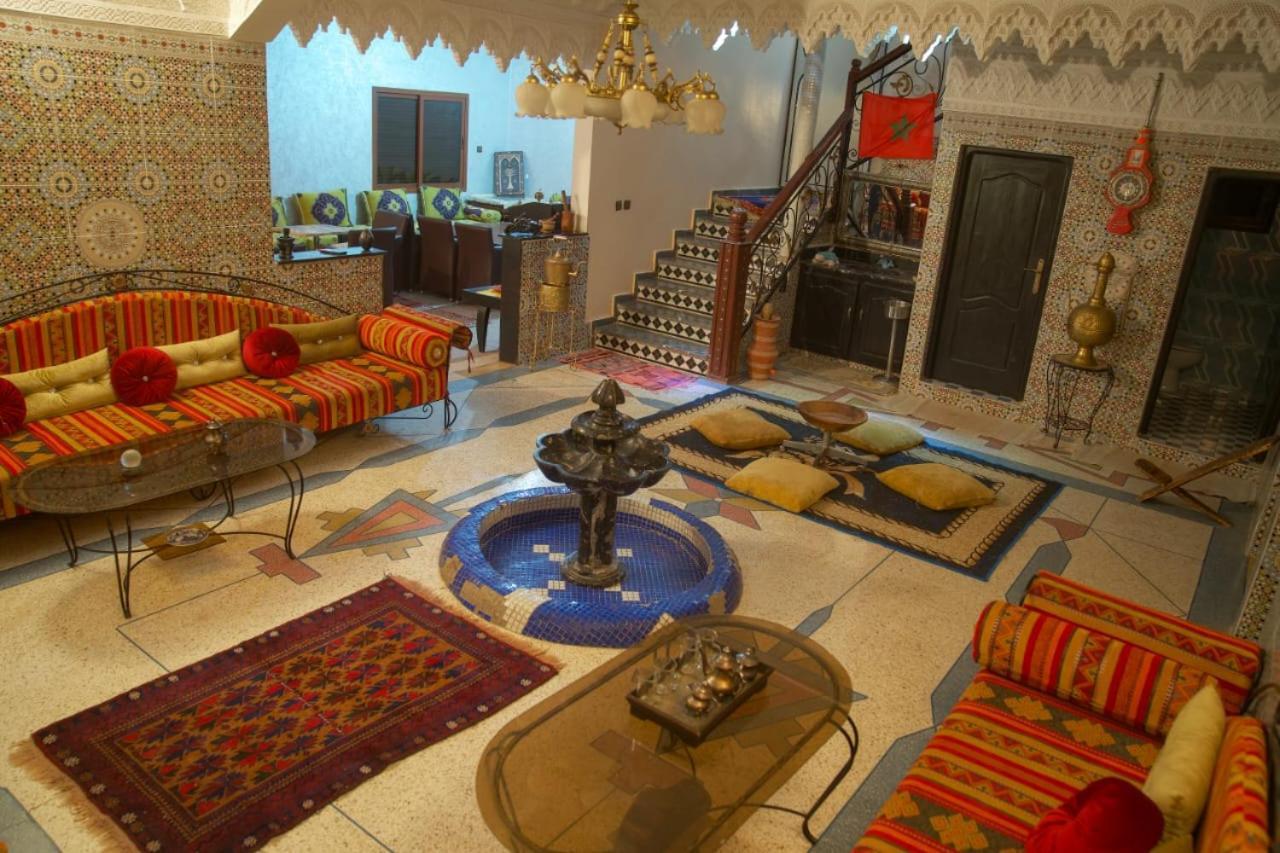 Riad Dar Fadma Varzazat Dış mekan fotoğraf